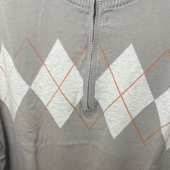 Banana Republic Men's Taupe Argyle Zip-Up Sweater - Picture 4 of 6